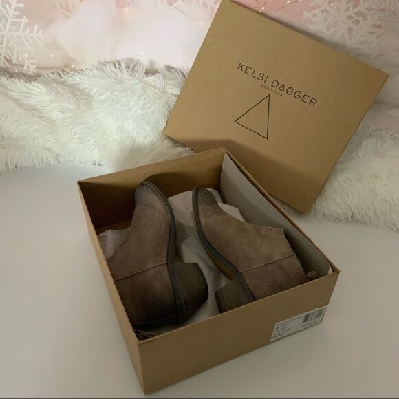 — Kelsi Dagger — Size 6 Brown Suede Ankle Boots - Picture 7 of 9